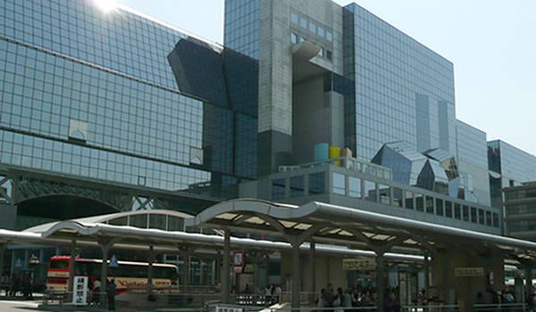 京都駅（きょうとえき）